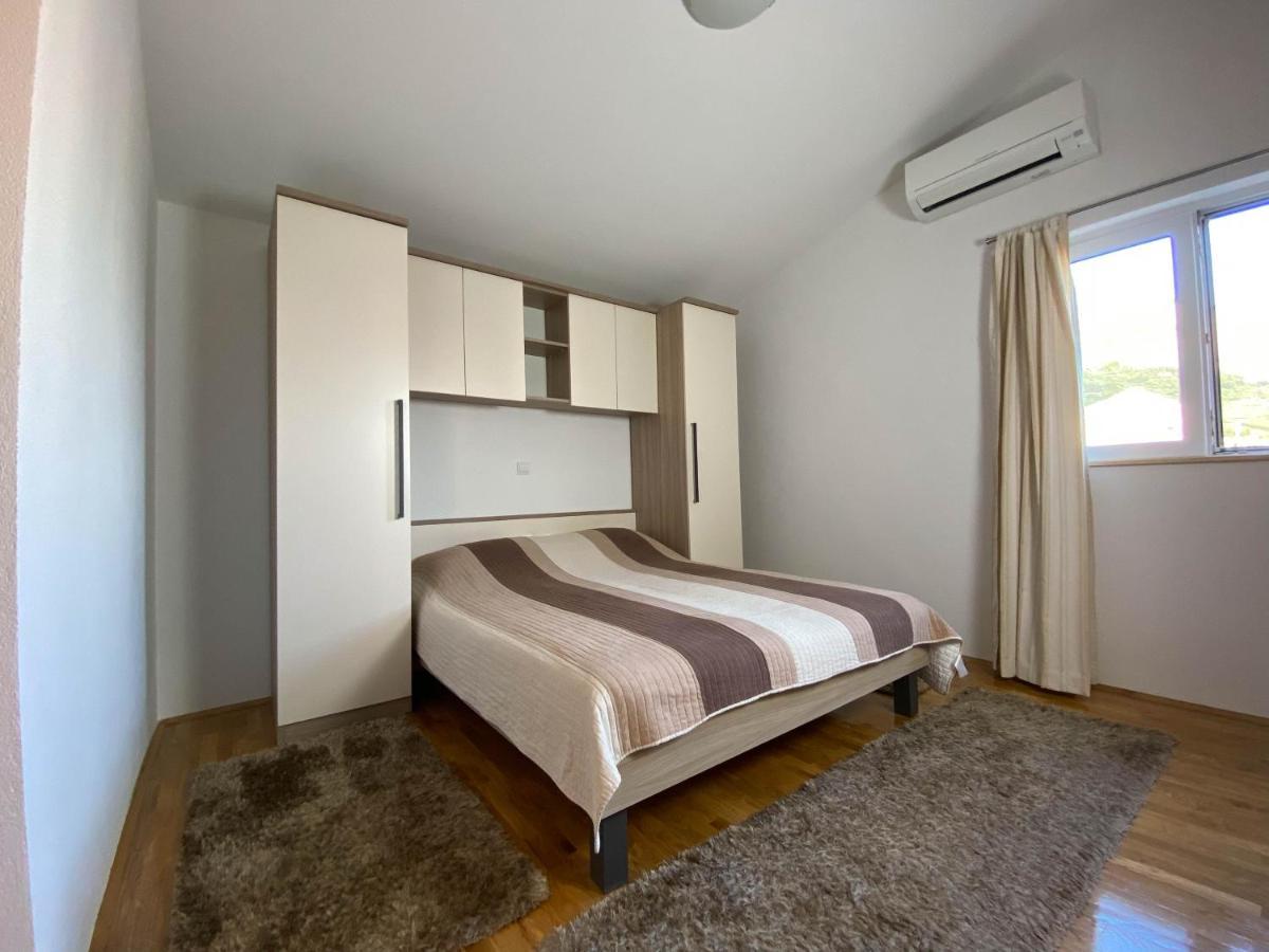 מלון מאקרסקה Apartman Ivan מראה חיצוני תמונה